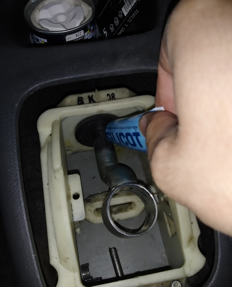 Потек верхний сальник ГУР. — Daewoo Lanos, 1,5 л, 2009 года | поломка ...