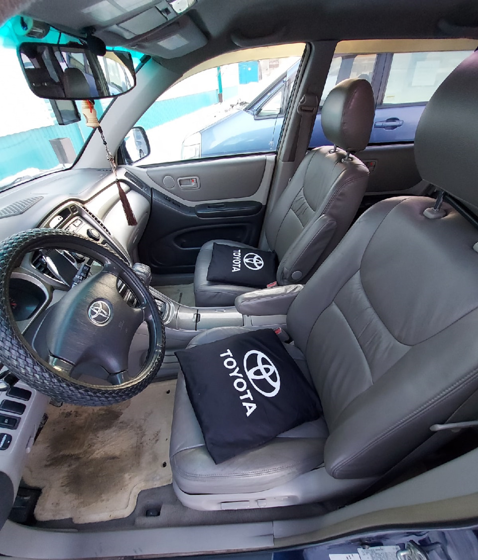 Подушки тойота — Toyota Highlander (XU20), 3 л, 2002 года | аксессуары ...