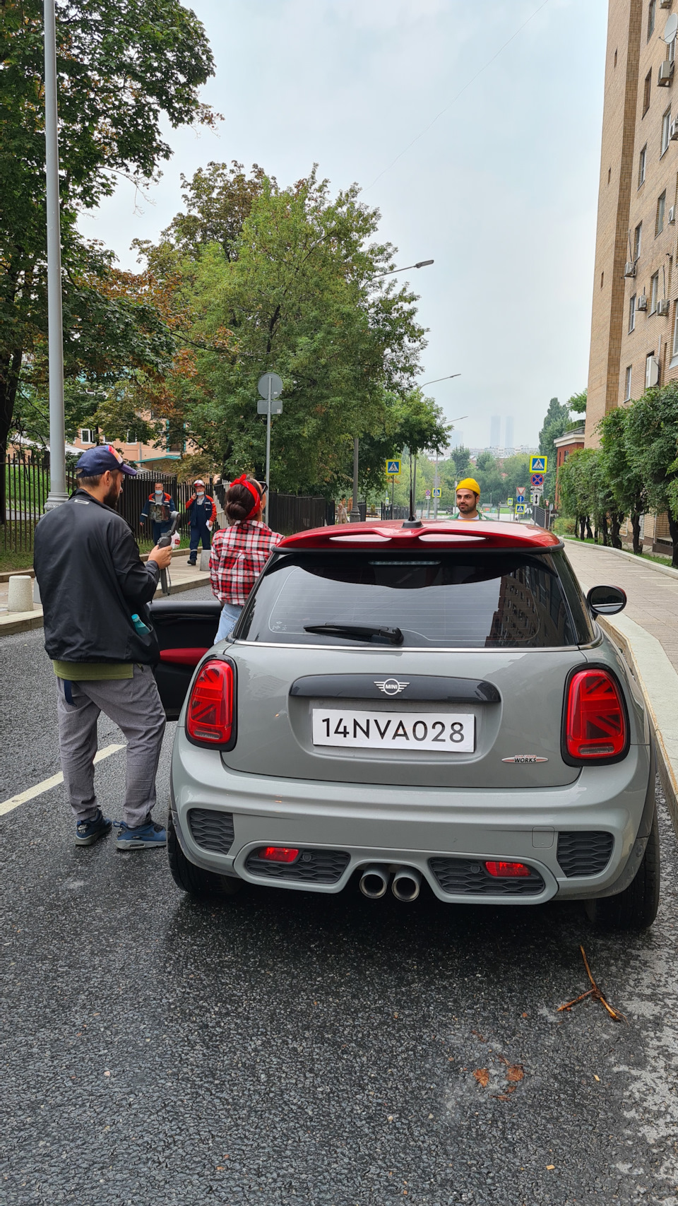 Джона сняли в клипе 🤙 — MINI John Cooper Works, 2 л, 2020 года | встреча |  DRIVE2