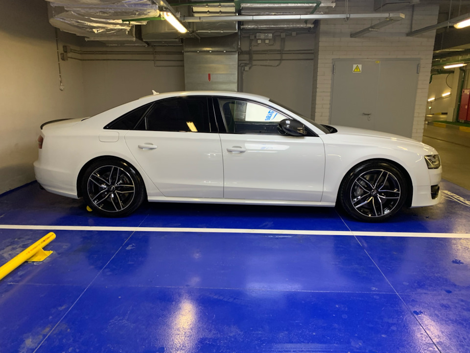 Шины летние Michelin 275/40 R20, литые диски Replay 9Jx20 ET33 5x112 на ...