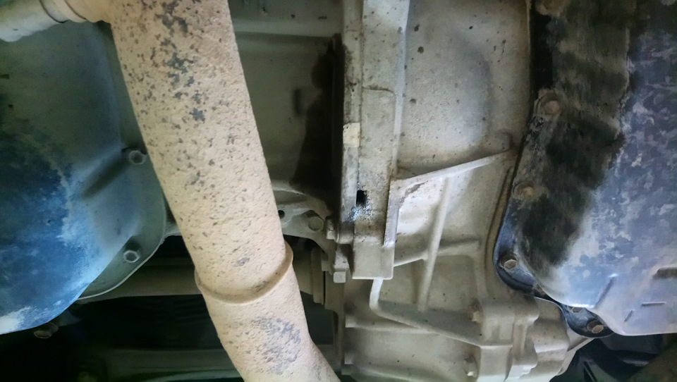 Замена Сальника коренного подшипника — Toyota Venza (1G), 2,7 л, 2010 ...