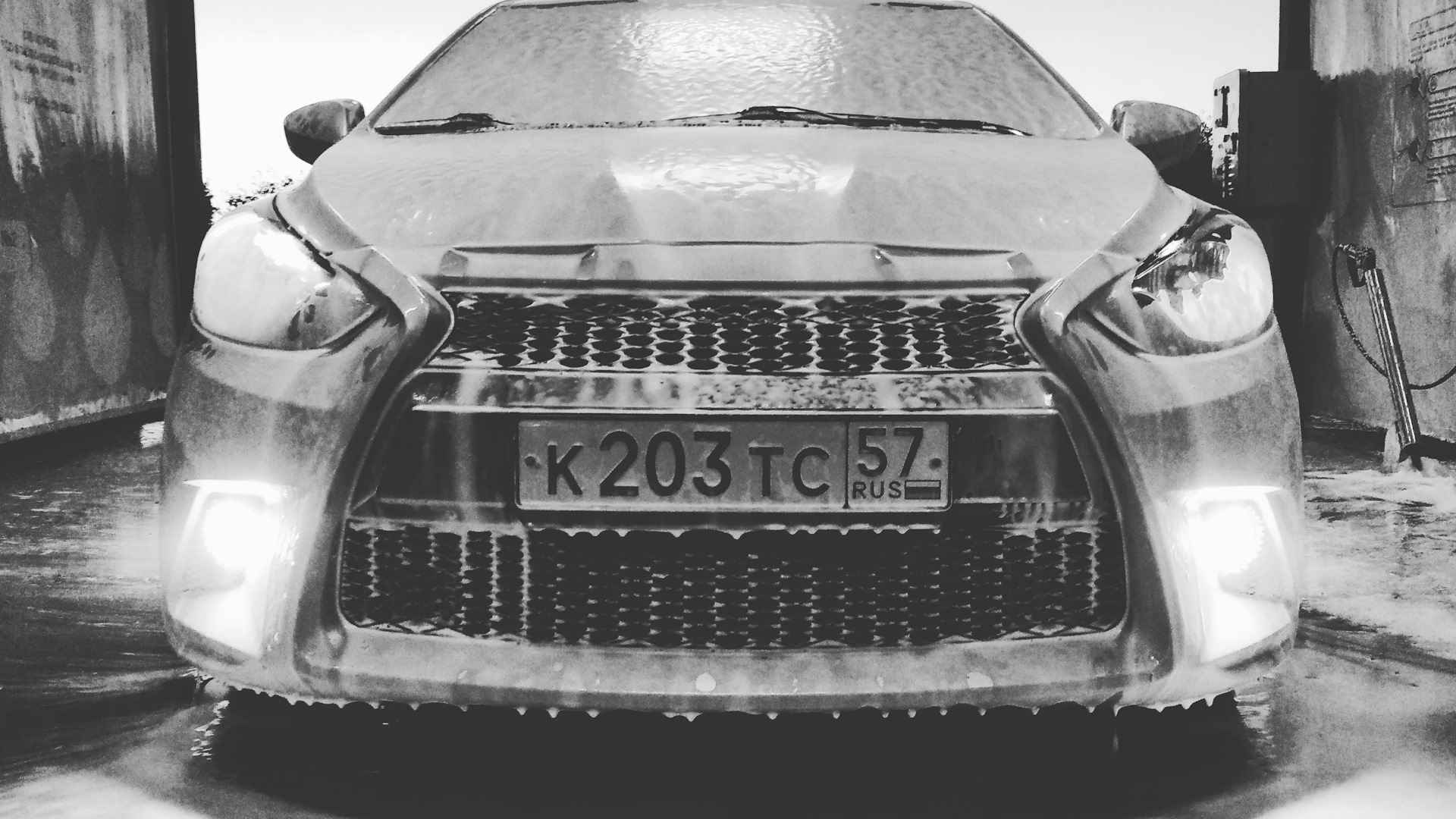 Hyundai Solaris 1.6 бензиновый 2012 | на DRIVE2