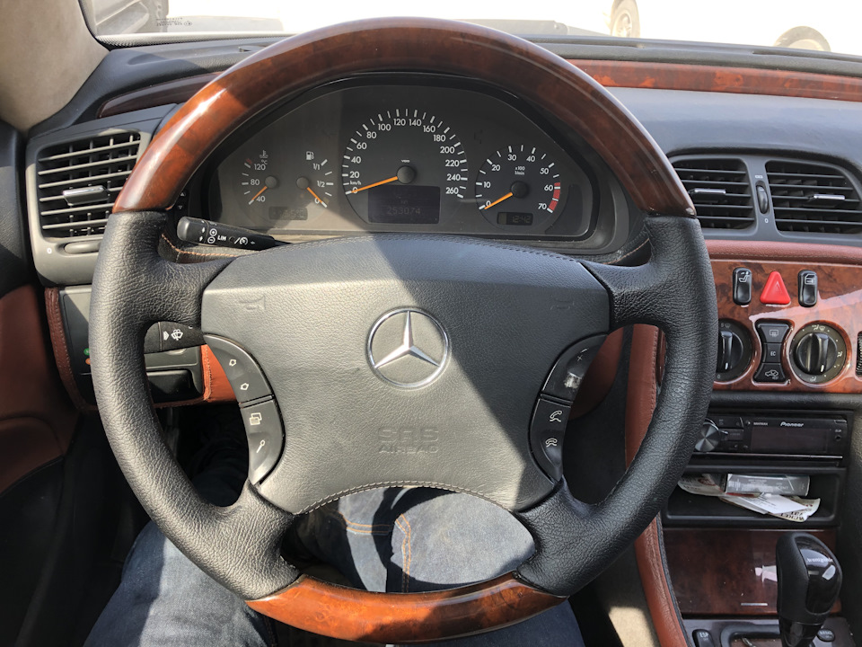 Перетяжка руля мерседес w220