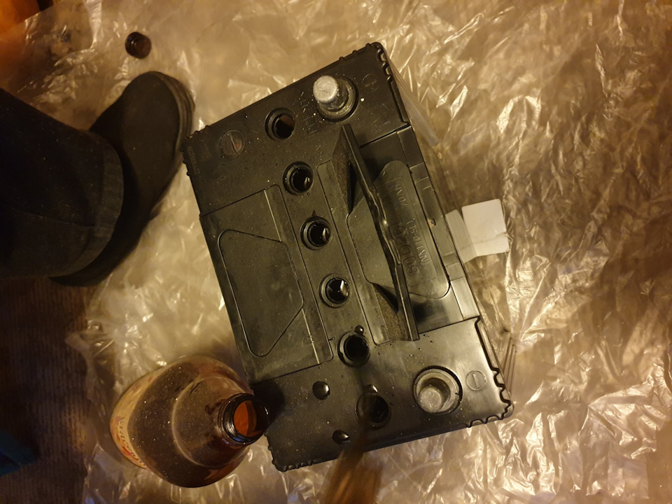 Поднимаем плотность электролита в АКБ — Acura MDX (2G), 3,7 л, 2009 ...