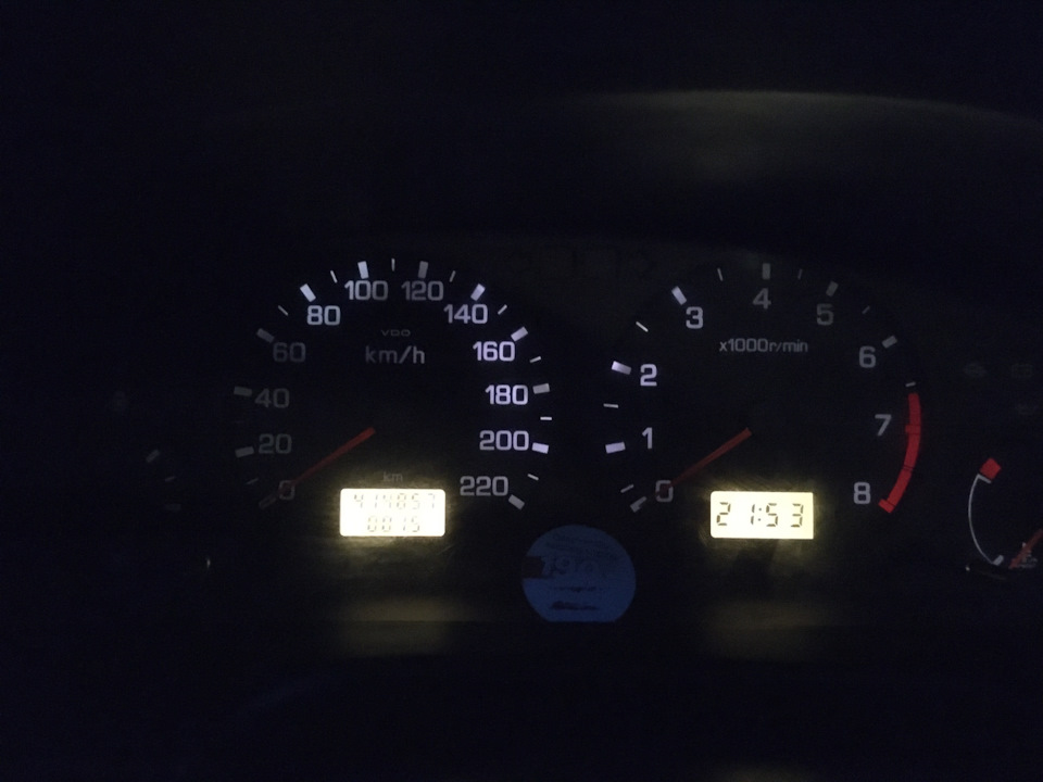 Надоело светить фонариком на датчик уровня топлива! — Nissan Primera ...
