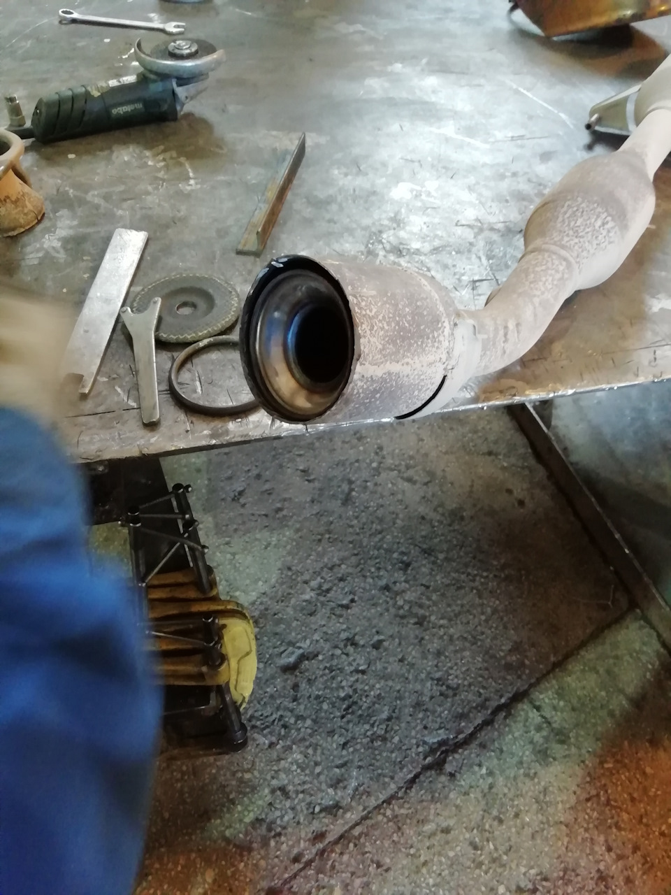 Вот и удалил катализатор, не пмогло — DRIVE2