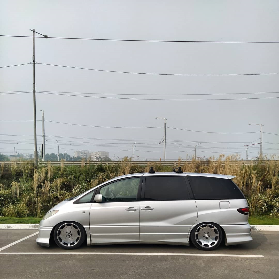 Toyota Estima разварки