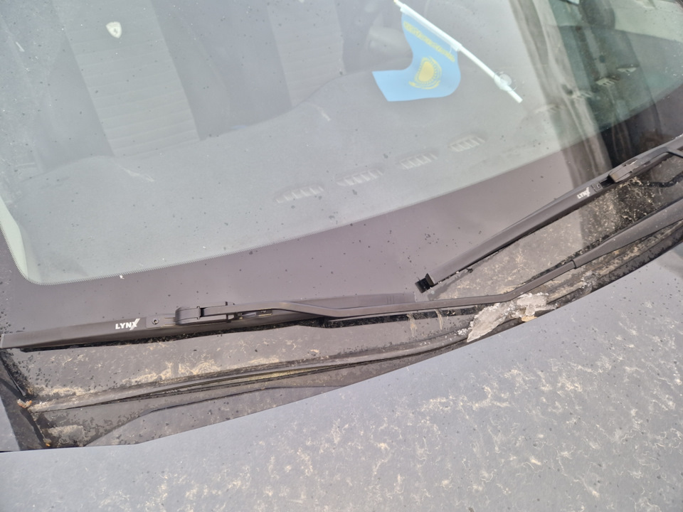 Зимние каркасные дворники lynx — Chevrolet Cobalt (2G), 1,5 л, 2021 ...
