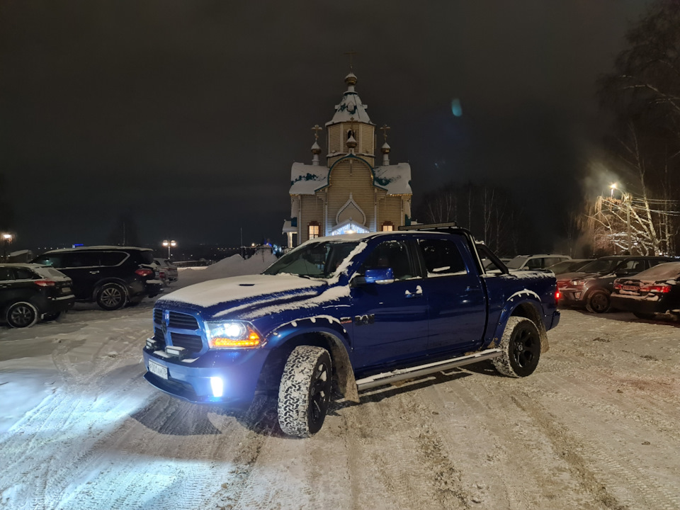 Новый Год в Вятке… — Dodge Ram, 5,7 л, 2014 года | путешествие | DRIVE2