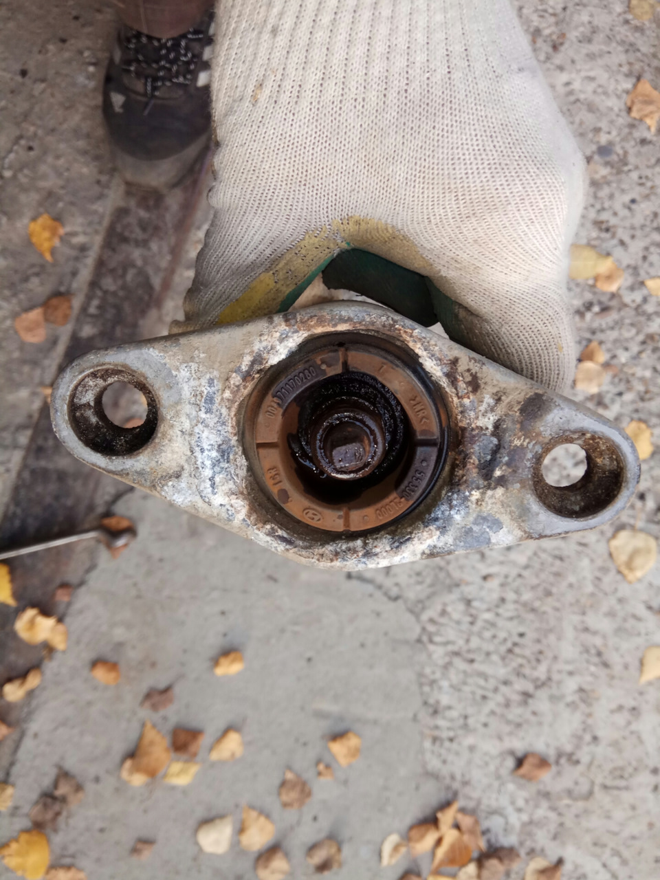 Задняя подвеска хендай i40. Подвеска хендай i30. Стук в задней подвеске на хендай ix35. Стук i30. Хендай элантра 4 стук задней подвески.