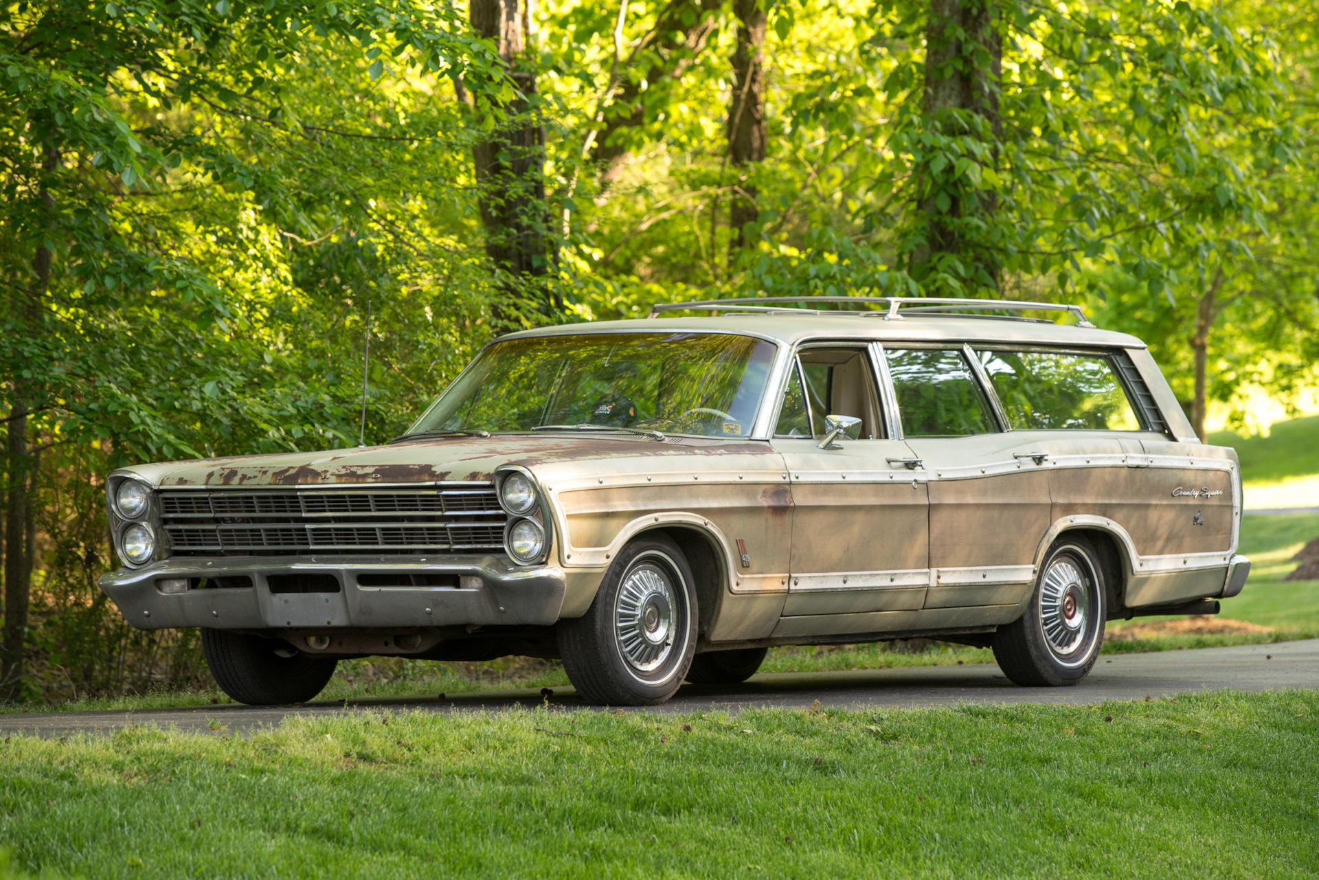 Ford Country Squire Station Wagon 1953