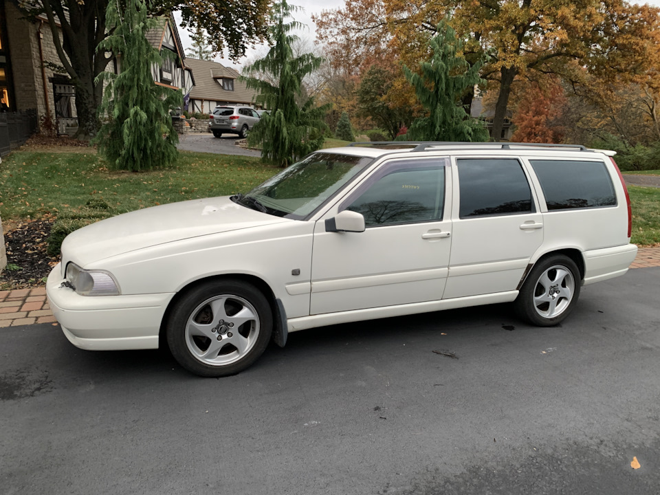Еще один сарайный японец, Вольво V70. — DRIVE2