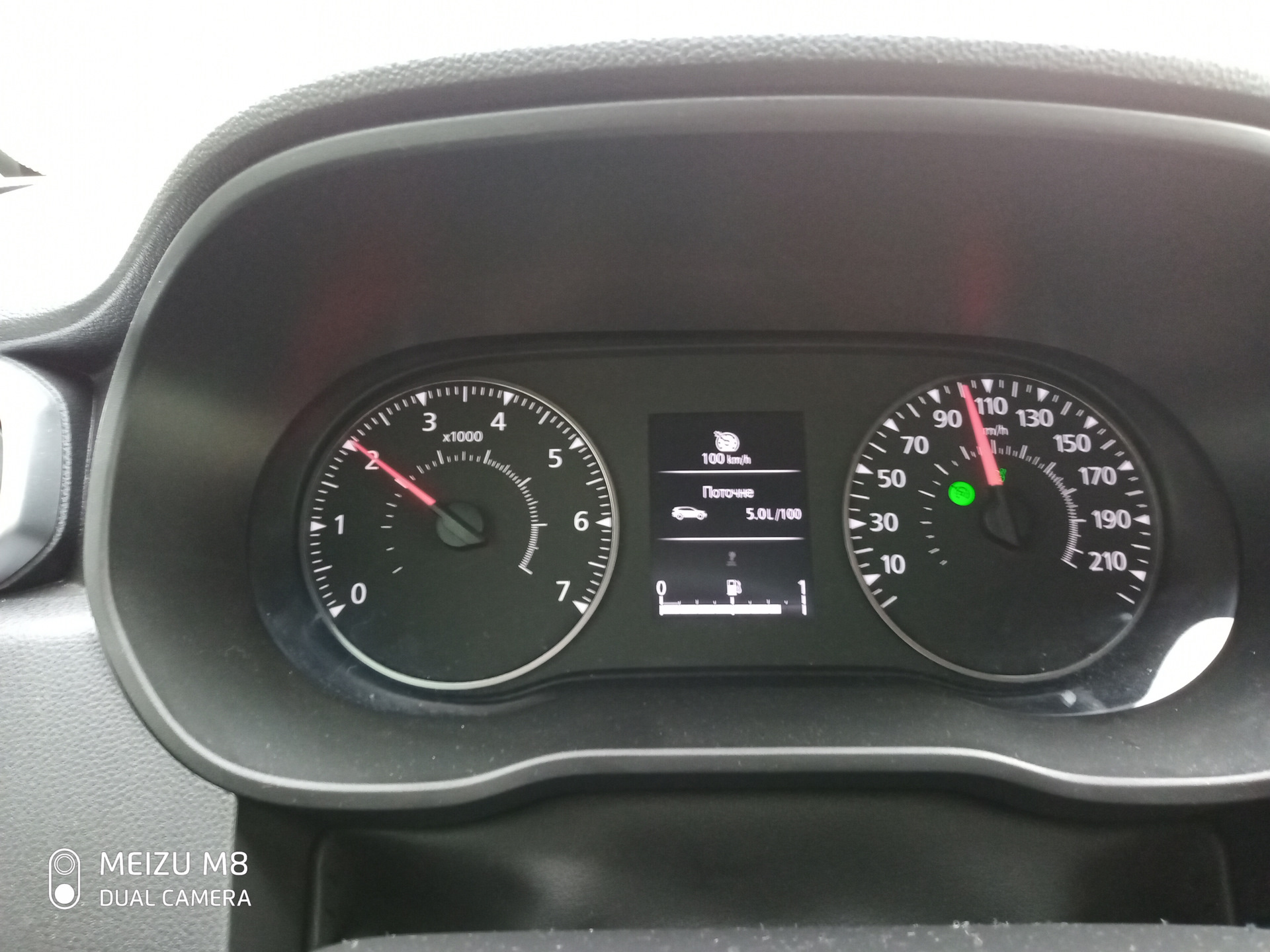 Дастер не набирает обороты. Рено дастер плавают обороты. Дастер не набирает обороты. Тахометр рено аркана дизель. Renault duster обороты при 100.