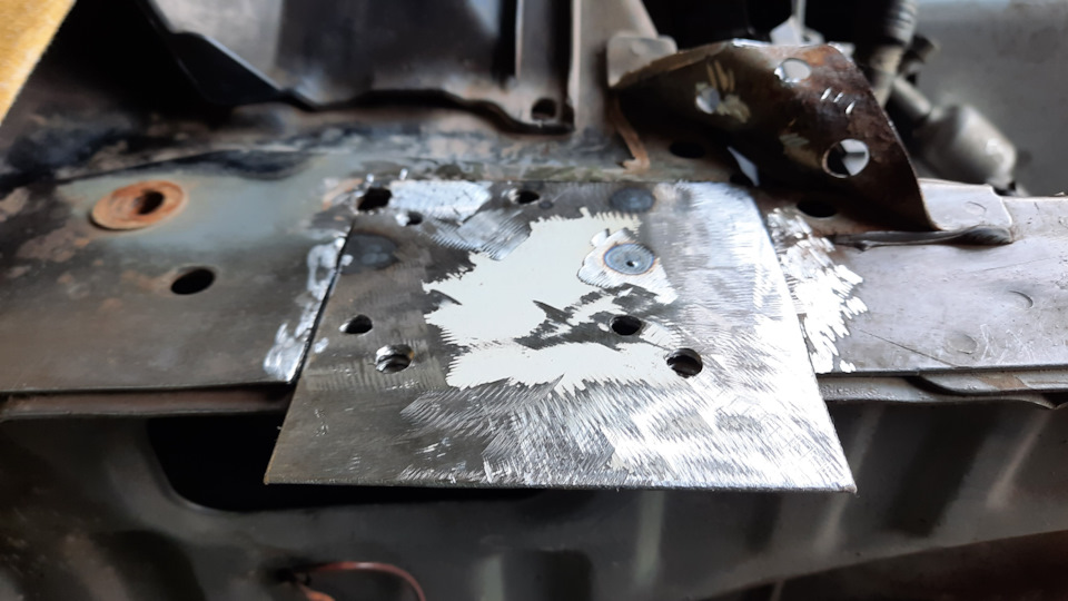 Фото в бортжурнале Toyota Land Cruiser 100