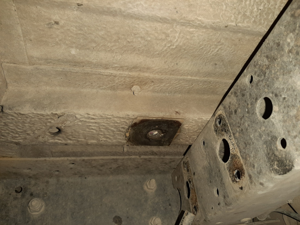 170. Замена выжимного подшипника. Дворники, краник, дефлектор и всего ...