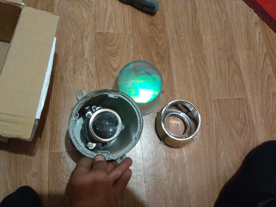 Полезная Информация. Разбор противотуманной фары. Сравнение линз ...