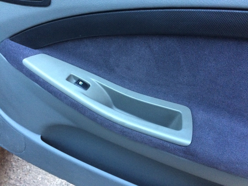 7) Консоль в черный цвет, Шарнир реактивной тяги КПП. — Lada Приора ...