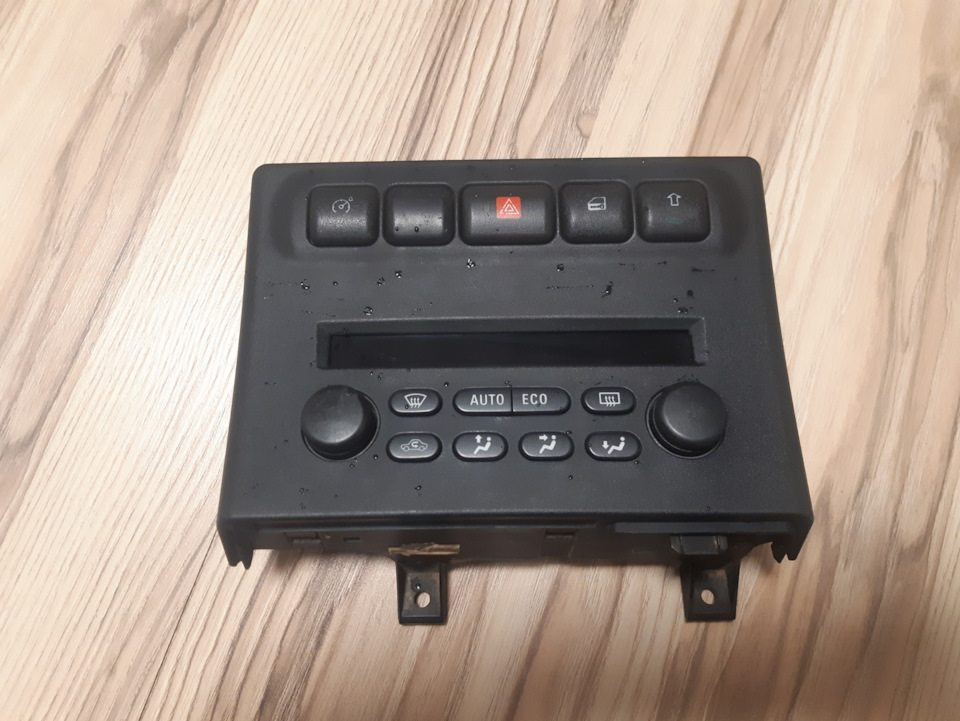 Привет из Бразилии. Панель КЛИМАТ КОНТРОЛЯ на 5 кнопок — Opel Zafira A ...