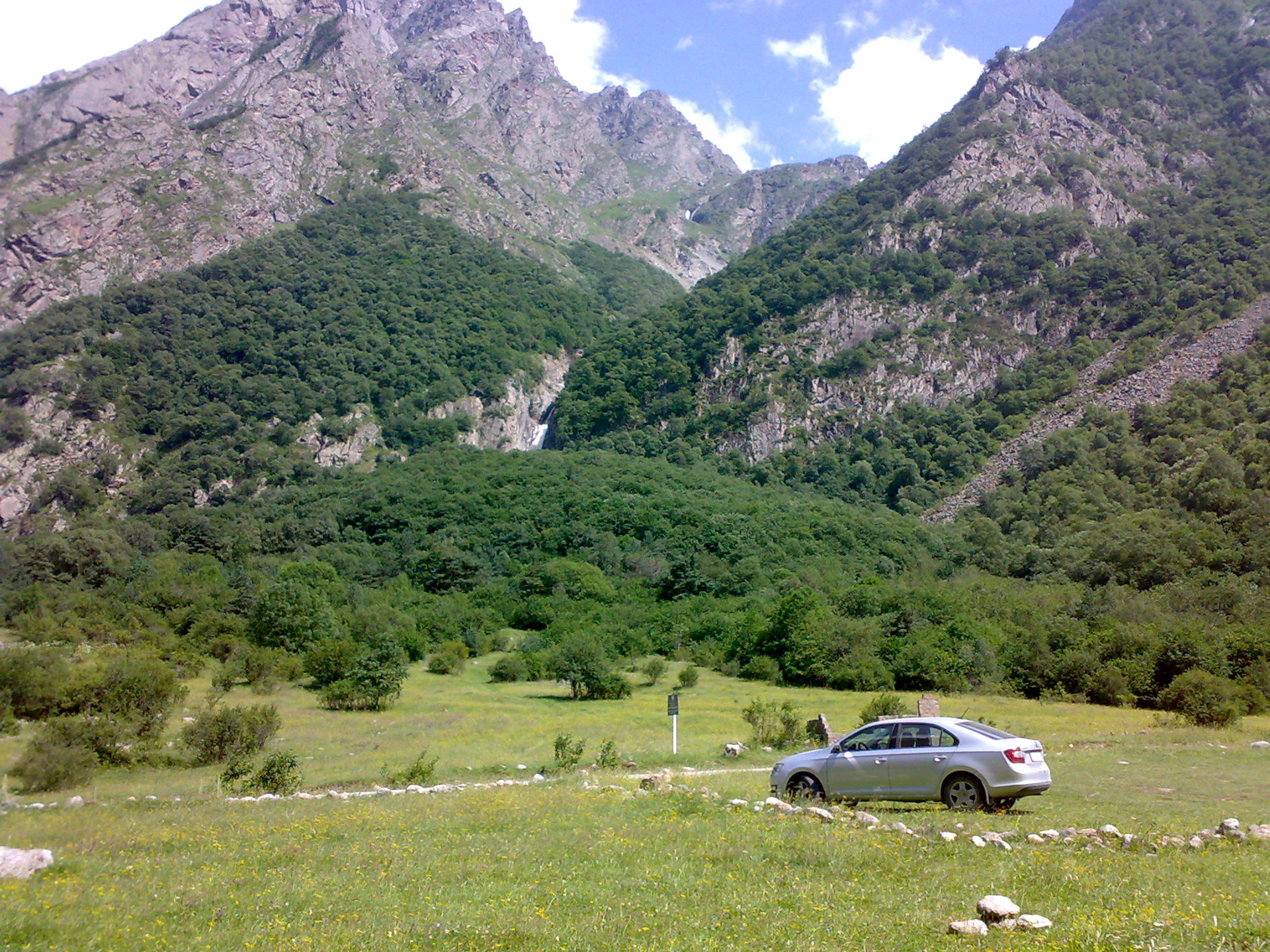https://a.d-cd.net/_A8a2R7KoliFdrtGSLbsliKoJrA-1920.jpg