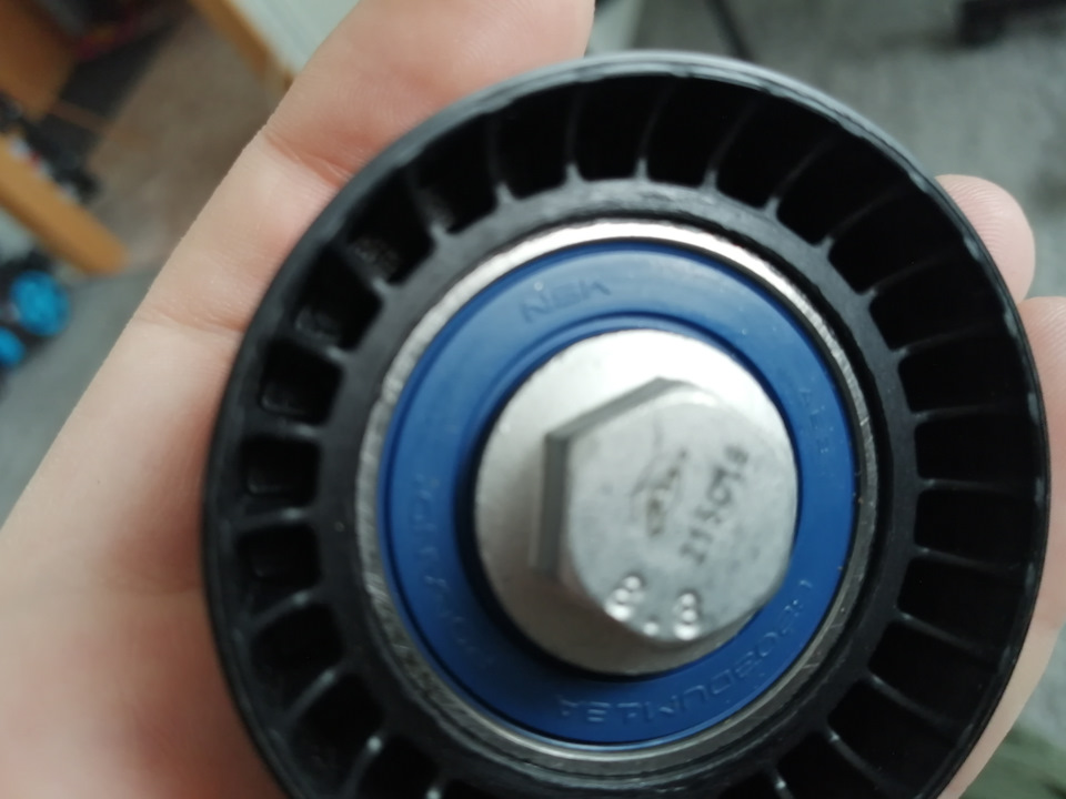 Обводной ролик NSK — Lada Vesta (1G)