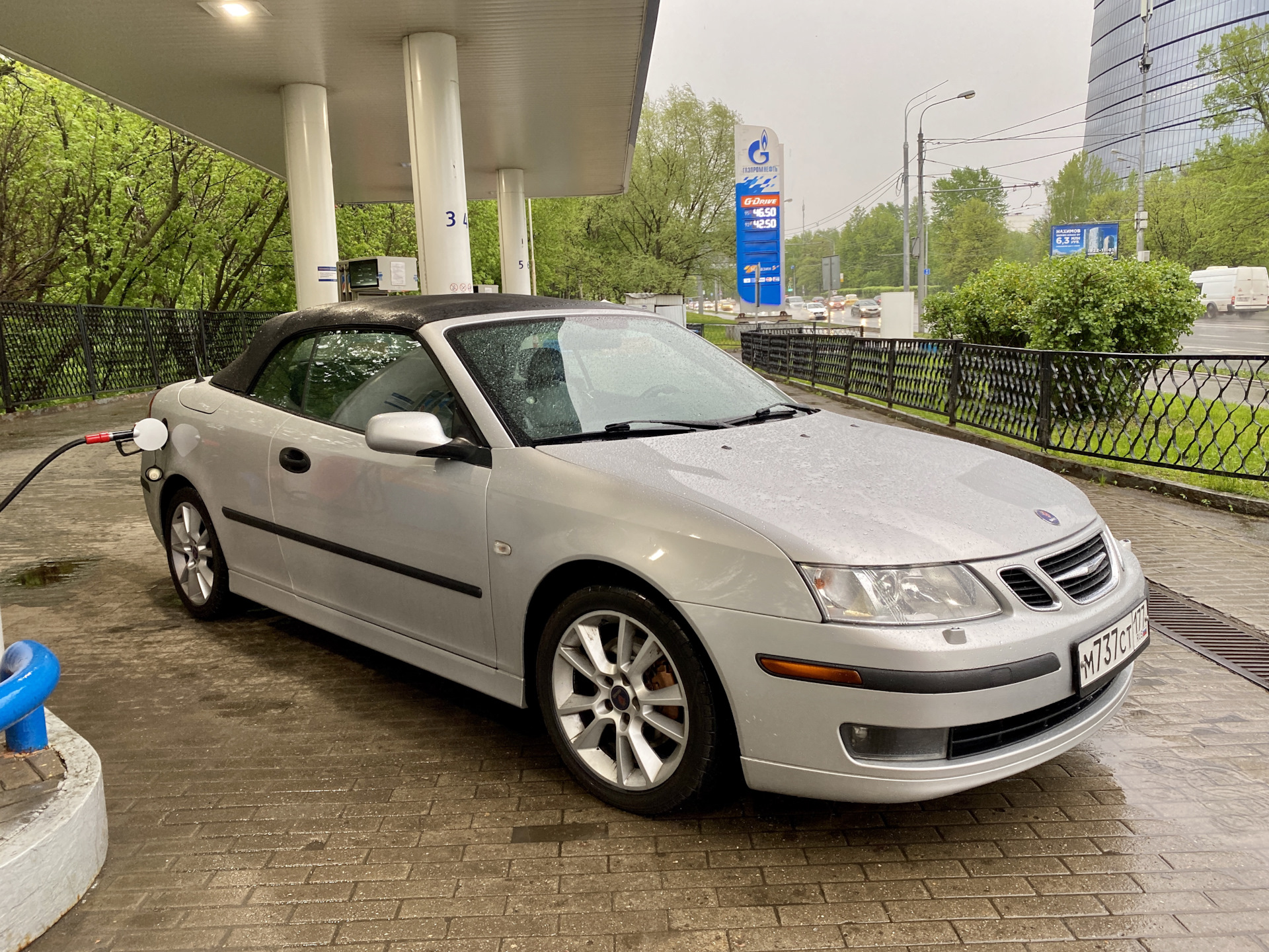 Сааб молоково. Saab 9-3 рестайлинг. Машина saab 9-3. Белый сааб 9-3. Saab 9-3 черный.