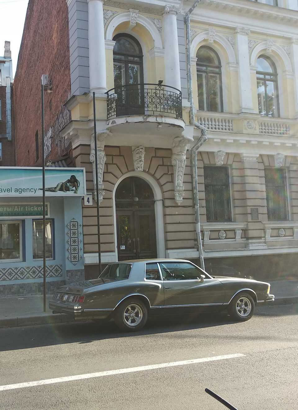 Фото в бортжурнале Chevrolet Monte Carlo III