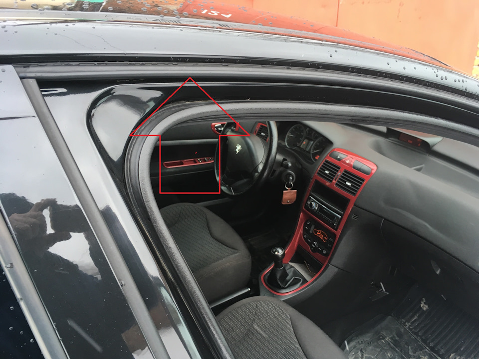 уплотнитель двери — Peugeot 307, 1,6 л, 2001 года | кузовной ремонт ...