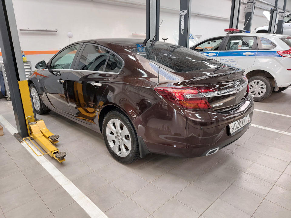 Фото в бортжурнале Opel Insignia (1G)