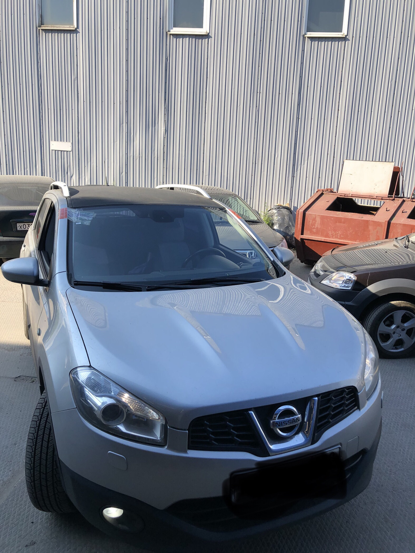 Замена лобового стекла — Nissan Qashqai (1G), 2 л., 2011 года | визит ...