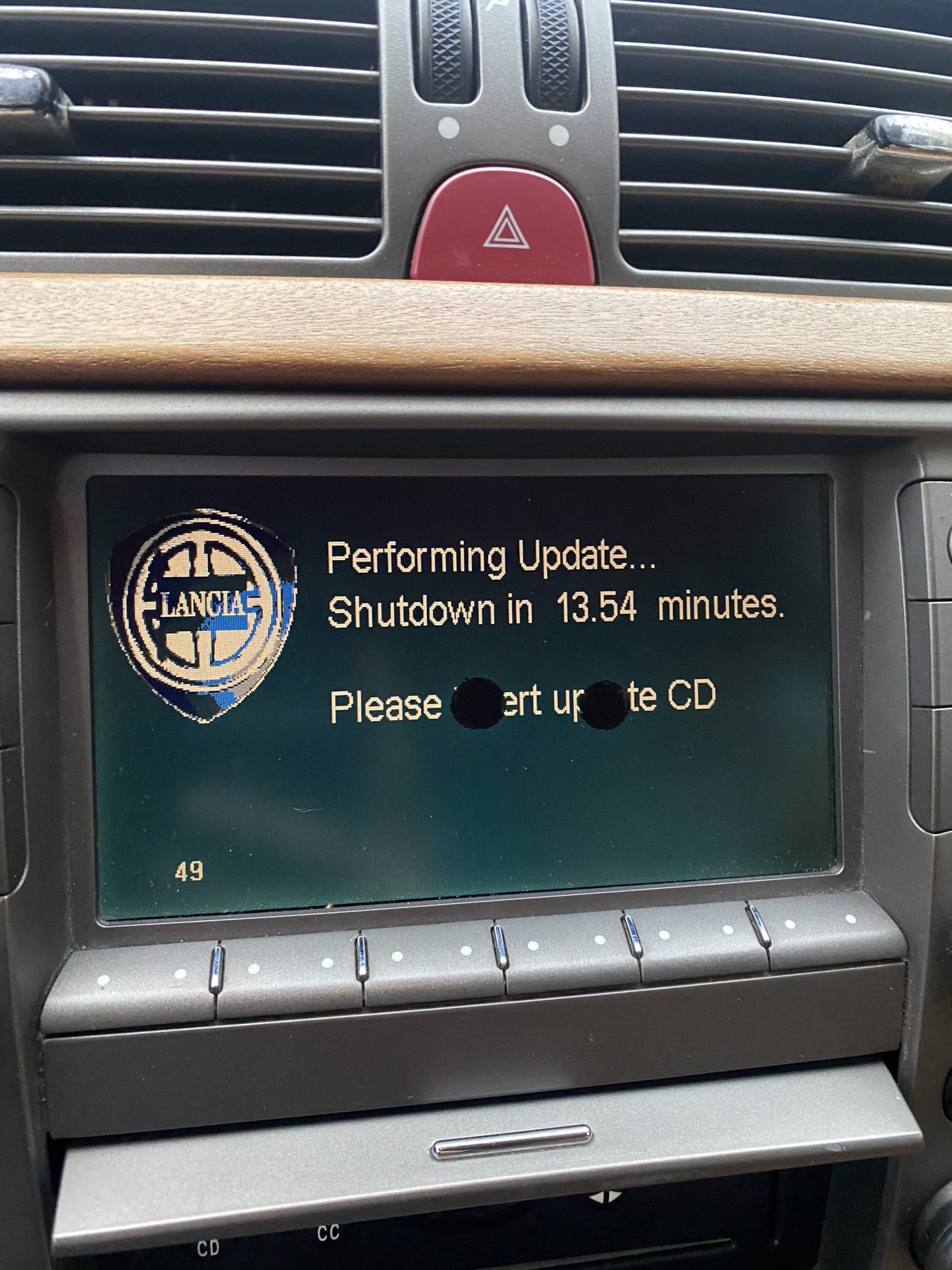 Performing Update… — Lancia Thesis, 2 л, 2002 года | поломка | DRIVE2