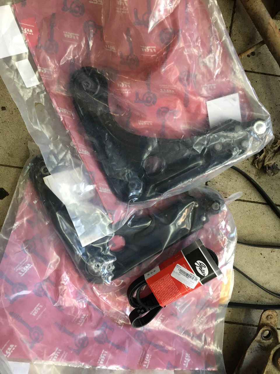 Тюнинг фар infiniti QX80 светодиодные линзы (pro) +покраска в стиль ...