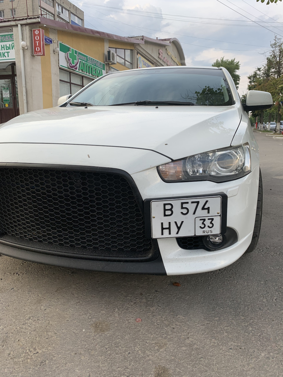 Площадка под номер (6430A160) квадрат — Mitsubishi Lancer X, 2,4 л, 2012  года | запчасти | DRIVE2