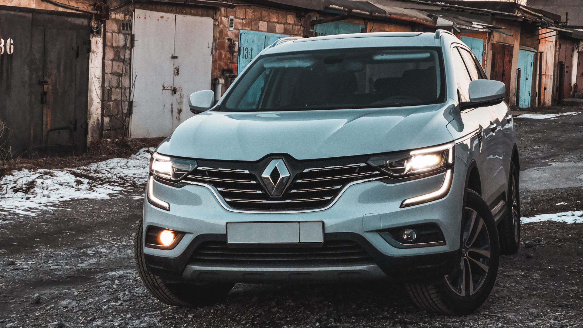 Renault Koleos (2G) 2.5 бензиновый 2018 | Белый перламутр на DRIVE2