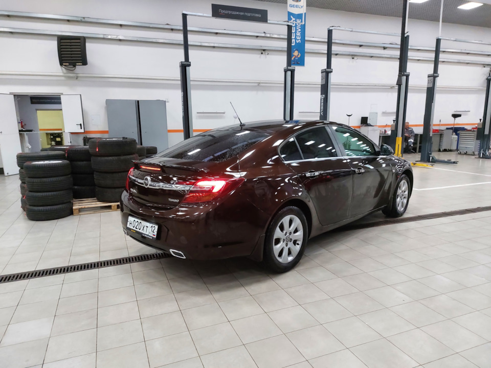 Фото в бортжурнале Opel Insignia (1G)