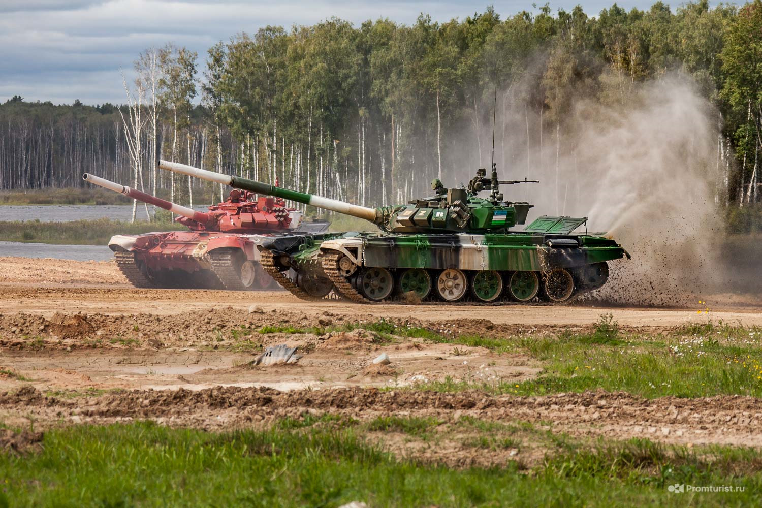 Танковый биатлон танки