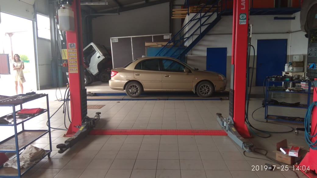 Менял рулевые наконечники. — KIA Rio (1G), 1,5 л, 2005 года ...