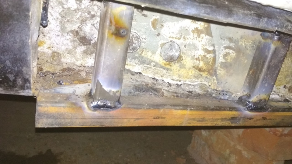 Фото в бортжурнале Toyota Mark II (80)