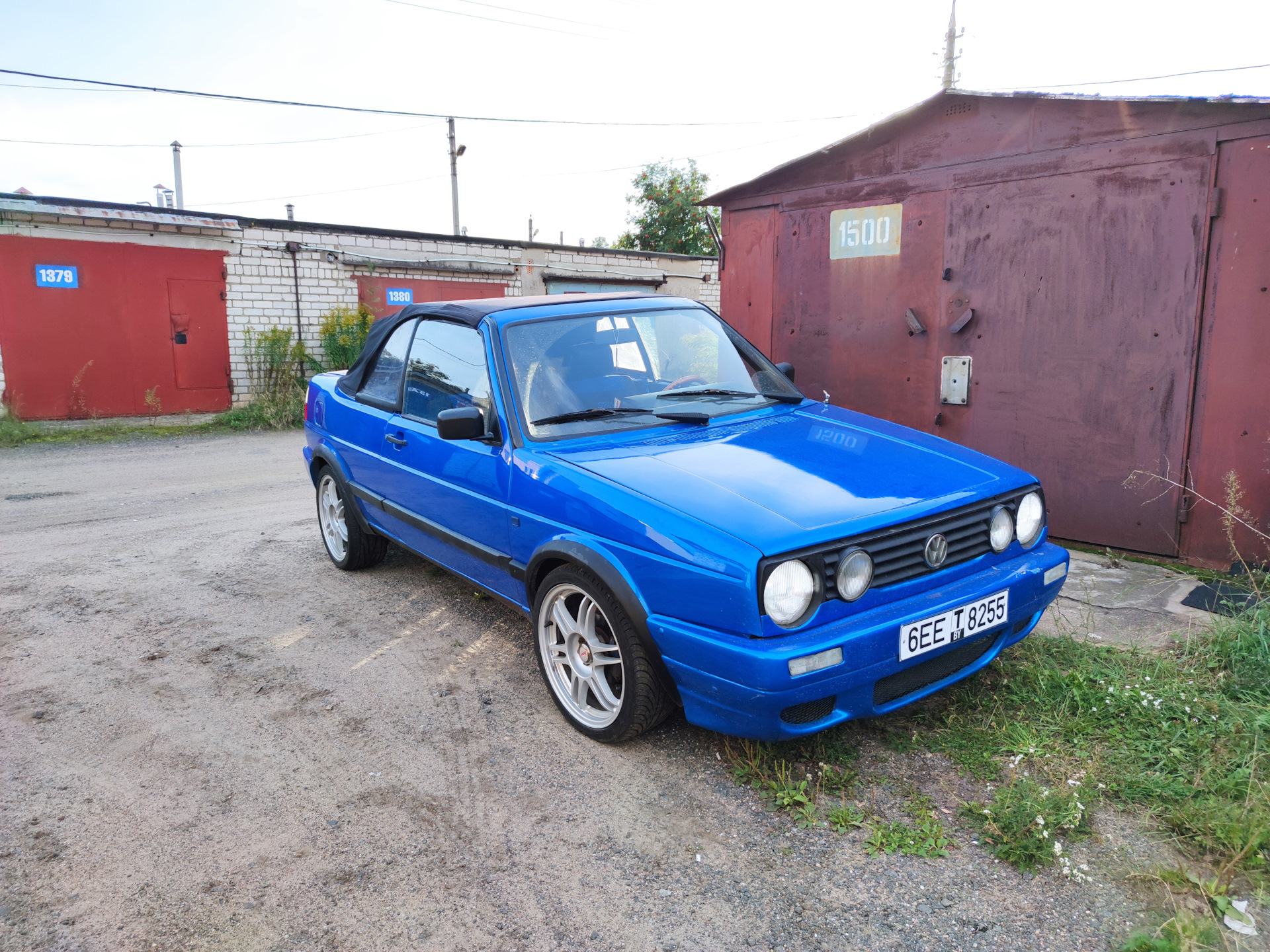 VW Golf Cabrio 2