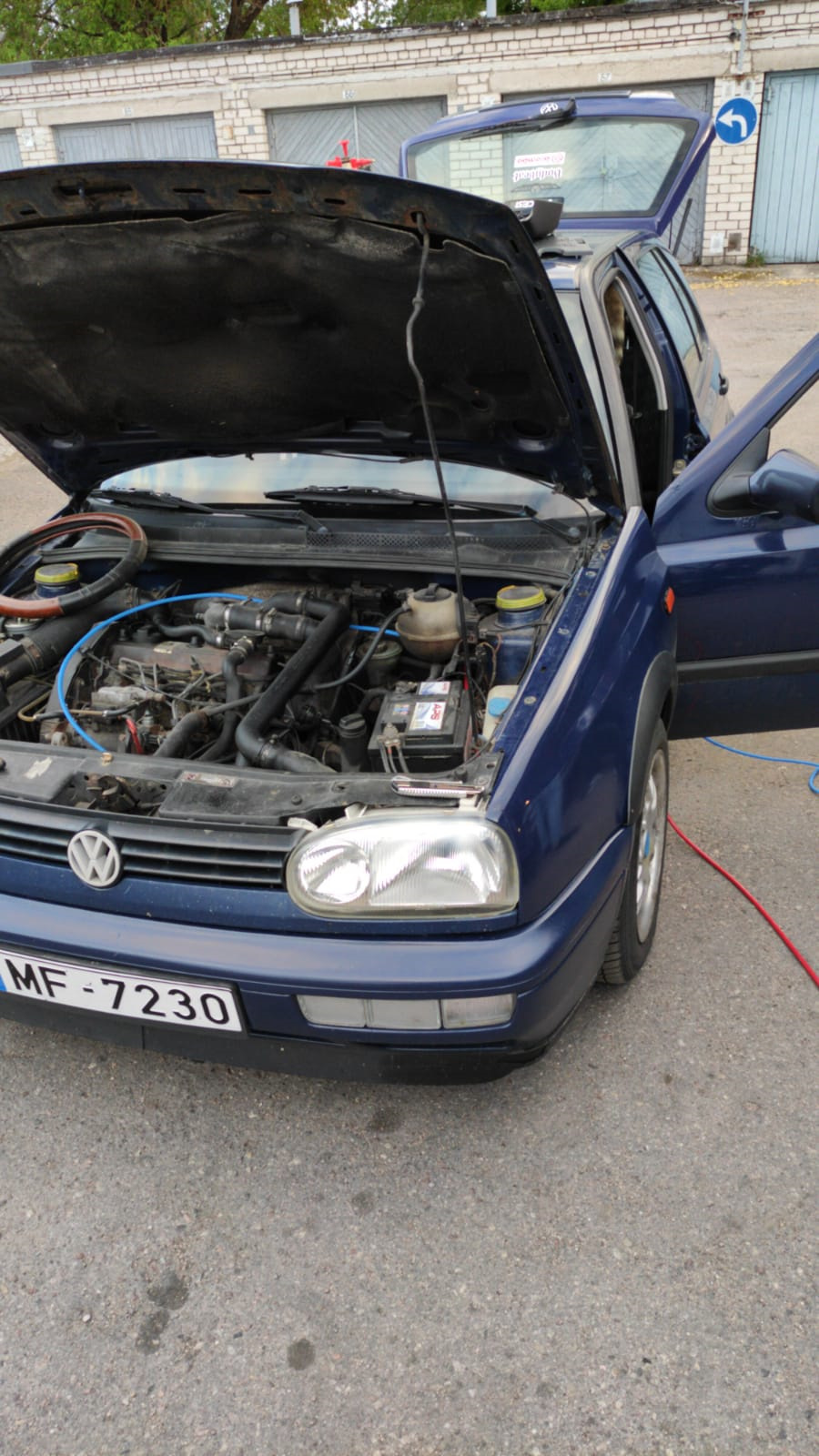 А вы знаете что такое БАСЫ? — Volkswagen Golf Mk3, 1,9 л, 1994 года |  автозвук | DRIVE2