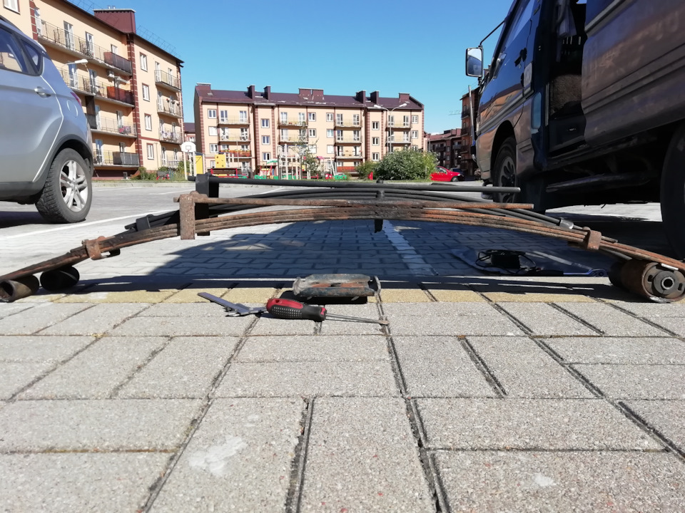 Фото в бортжурнале Mitsubishi Delica (P35W)