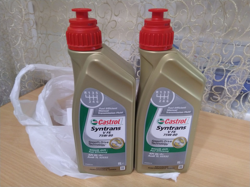 Сколько масла в мкпп поло. Castrol Syntrans Fe 75w. Mogul Syntrans 75w-90.