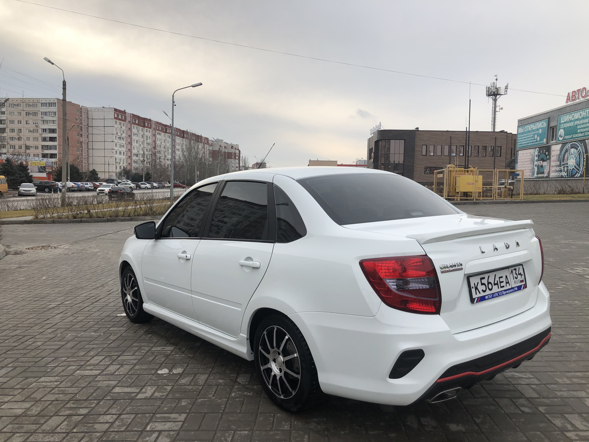 Фото днём (тонер 35%) — Lada Гранта (2G) FL, 1,6 л, 2020 года ...