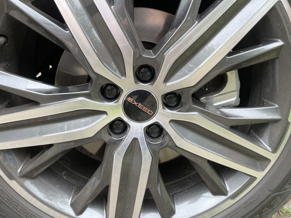 Колпачки на болты колес — Exeed LX, 1,5 л, 2023 года | аксессуары | DRIVE2