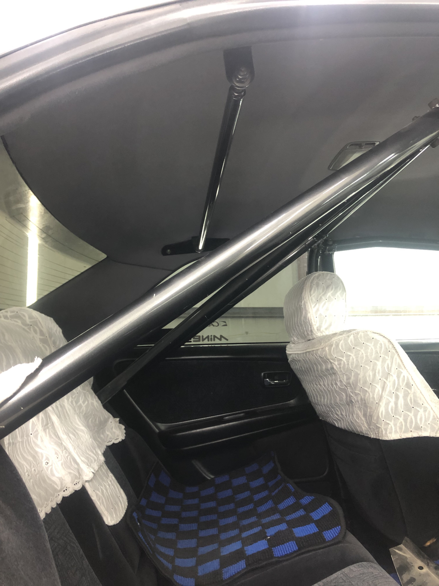 Редкий девайс распорка потолка section — Toyota Mark II (100), 2,5 л ...