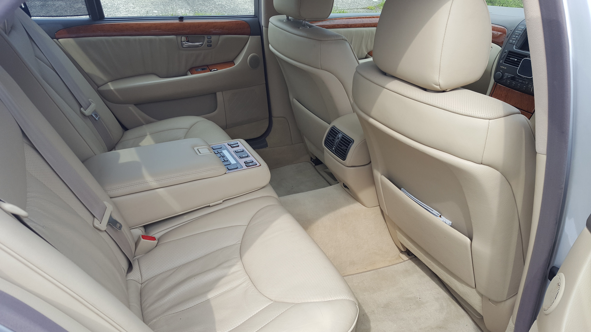 Lexus LS (UCF30) 4.3 бензиновый 2005 | 430 Чужой среди чужих на DRIVE2