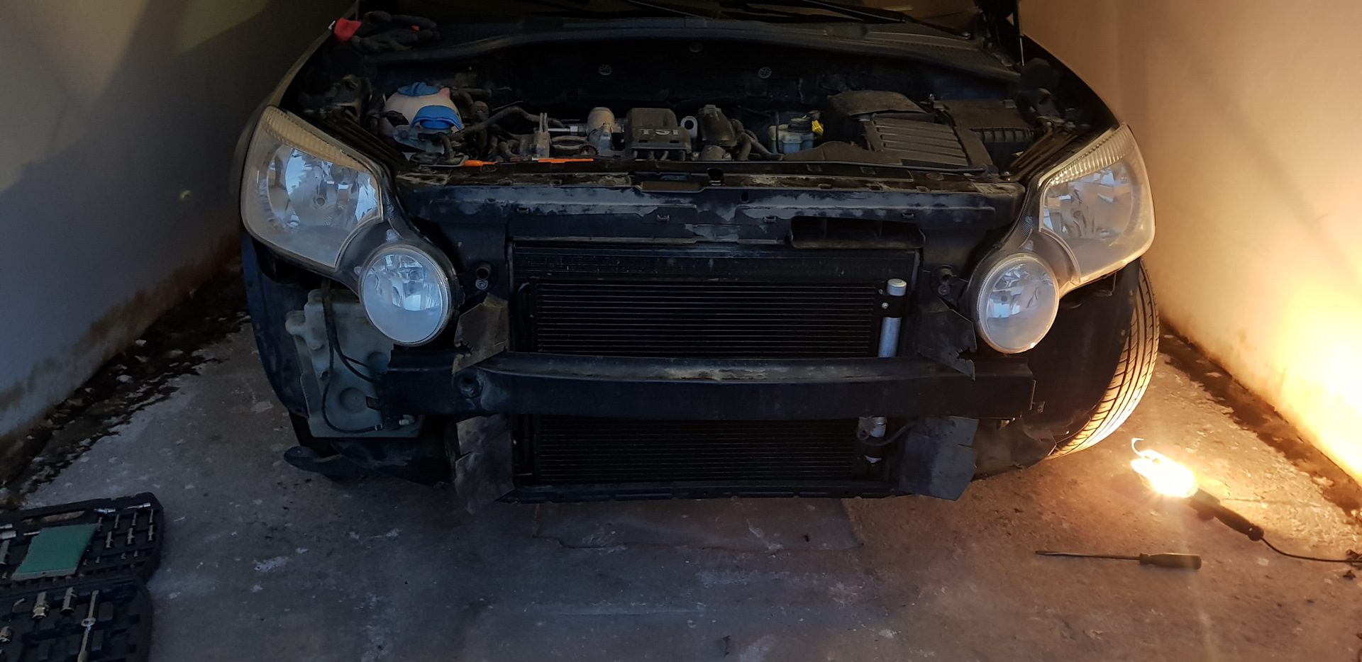 Доукомплектация или демпфер переднего бампера — Skoda Yeti, 1,2 л, 2013 ...