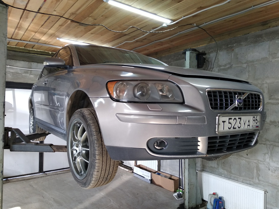 Фото в бортжурнале Volvo S40 II