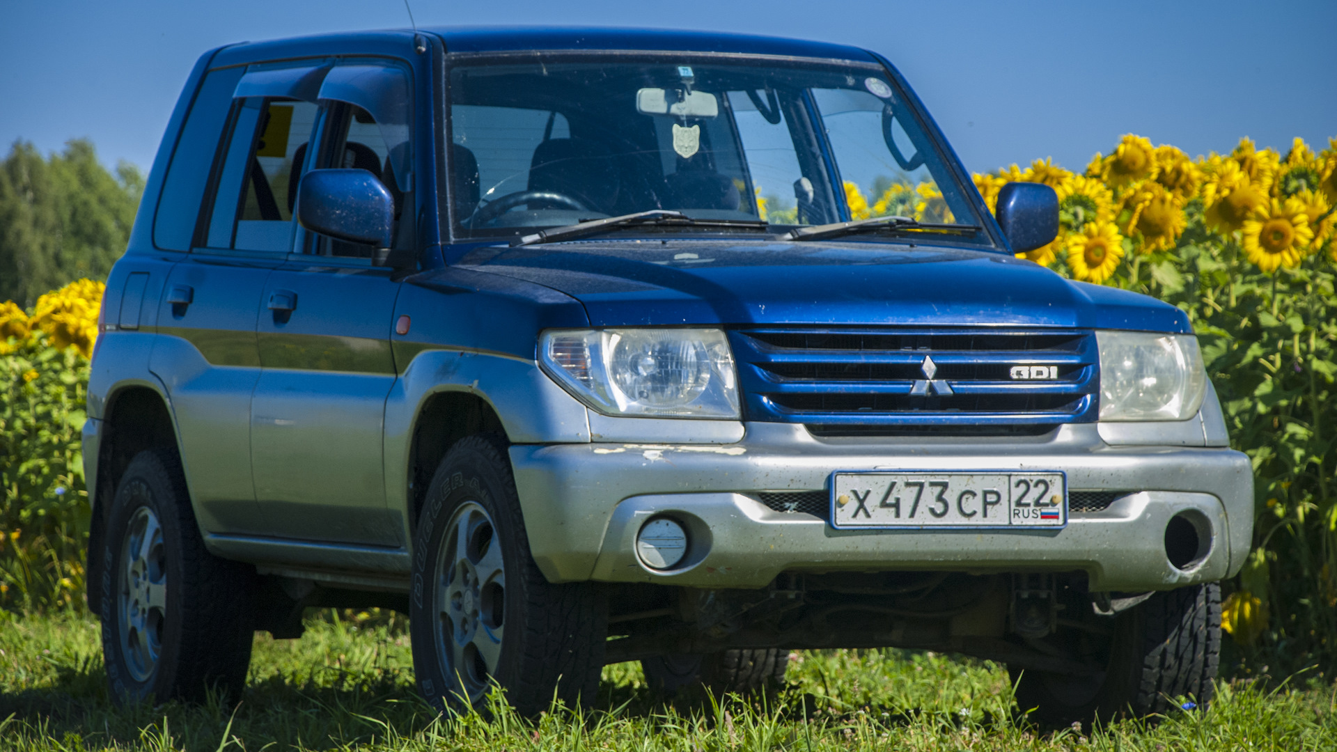 Авто ио. Паджеро ио. Mitsubishi Pajero io 2.0 at. Mitsubishi io 2.0.