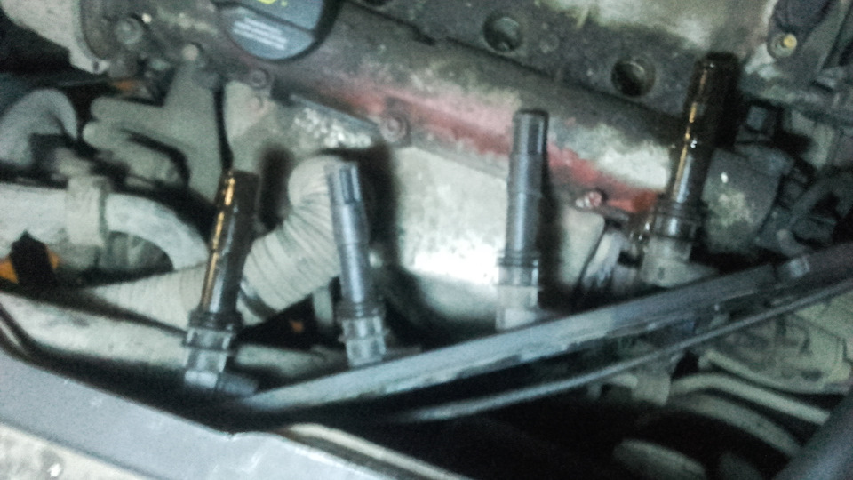 Троит при нажатии на газ. Решено. — DRIVE2