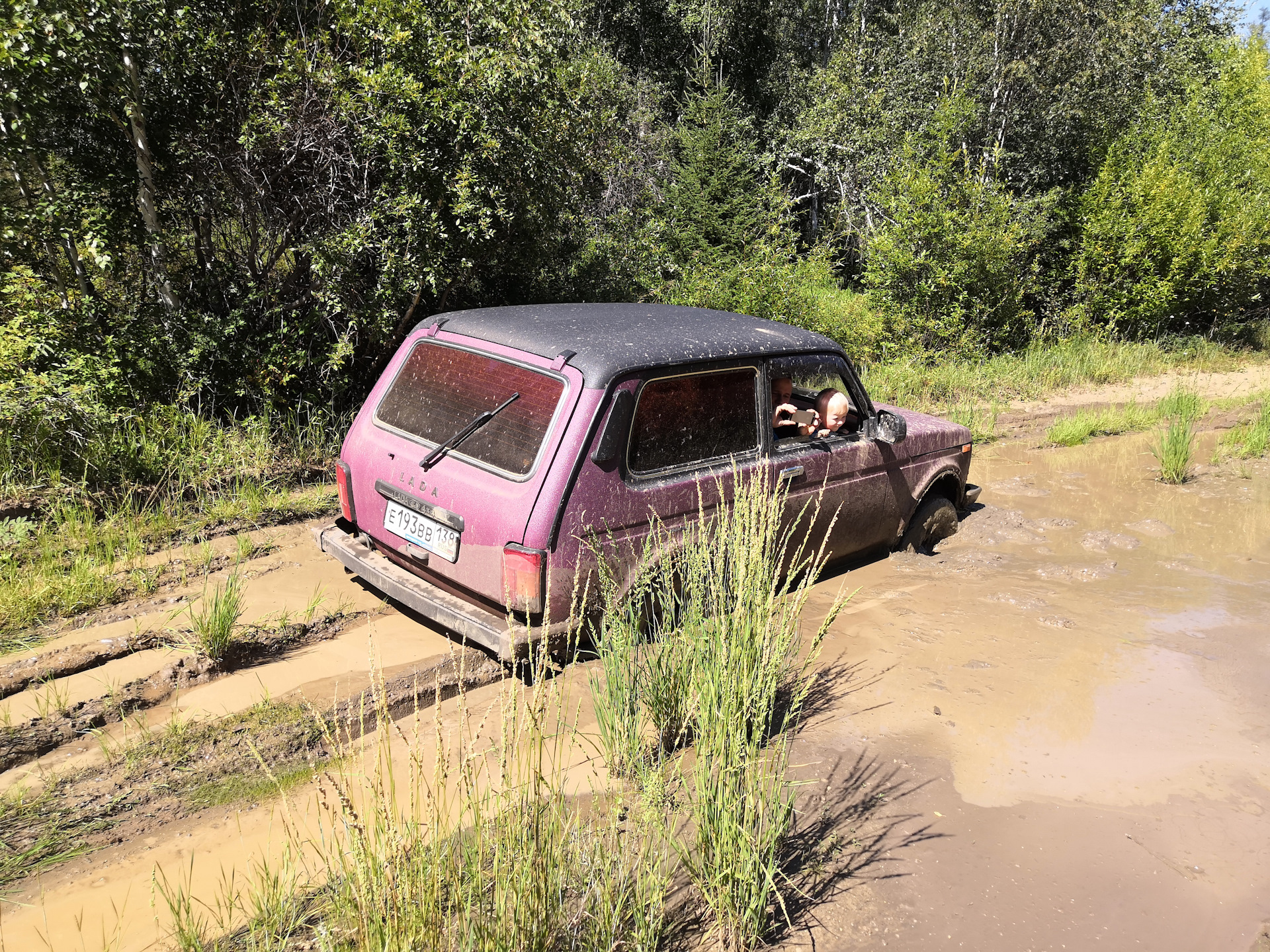 съездили на мраморный карьер в Бугульдейку — Lada 4x4 3D, 1,7 л, 2013 года  | покатушки | DRIVE2